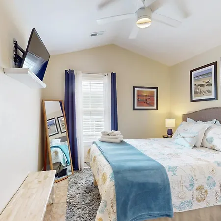 Corals And Oars Villa